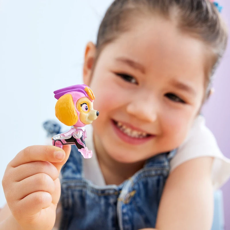 PAW Patrol: The Mighty Movie, Transforming Rescue Jet with Skye Mighty Pups Action Figure, Lights and Sounds
