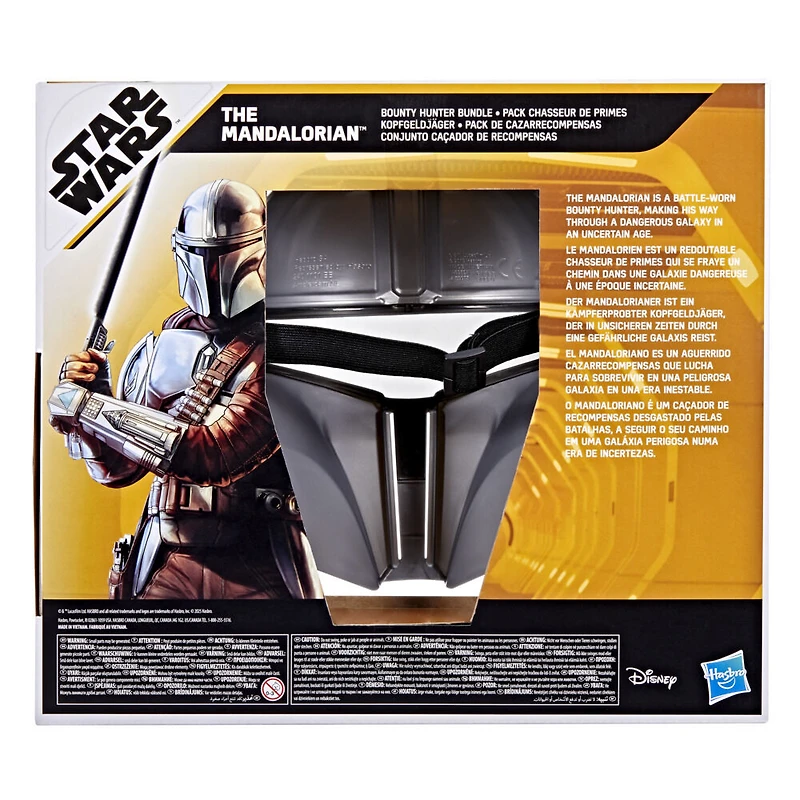 Star Wars The Mandalorian Pack Chasseur de primes, sabre noir, masque et figurine - Notre exclusivité