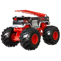 Hot Wheels Monster Trucks 1:24 Scale 5 Alarm Vehicle