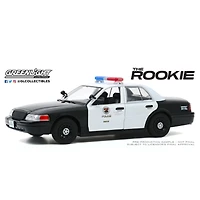 1:24 The Rookie (2018-Current TV Series) - 2008 Ford Crown Victoria Police Interceptor - Los Angeles Police Department (LAPD) - Édition anglaise - les motifs peuvent varier