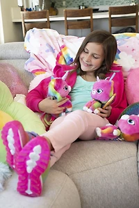 Papillon Kitty de peluches Une fête parr-faite