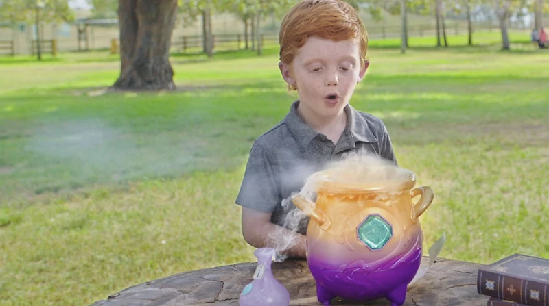 Magic Mixies- Chaudron bleu magique