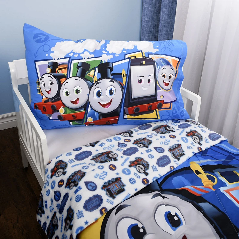 Thomas and Friends 2-Piece Toddler Bedding Set including Comforter and Pillowcase