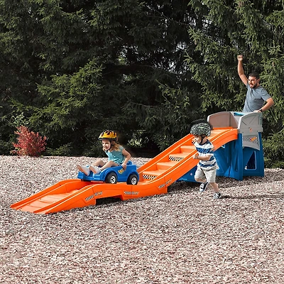 Bolide de montagnes russes Hot Wheels Extreme Thrill Coaster de Step2