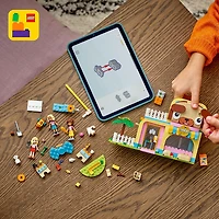 LEGO Friends Pet Accessories Shop Pretend Play Set - Building Toy for Kids with 3 Minidolls - 42650