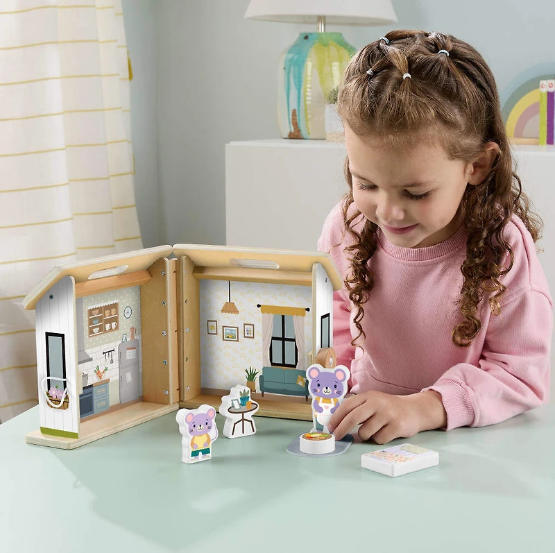 Fisher-Price Wooden On-the-Go Play House Dollhouse with 6 Play Pieces for Preschool Kids