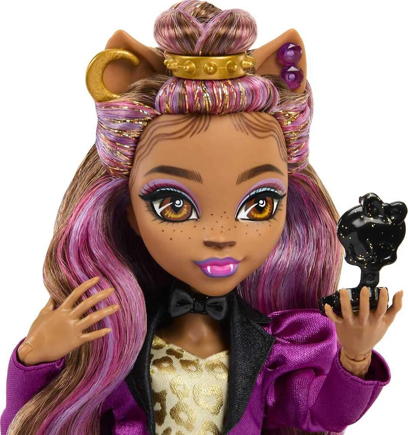 Monster High Clawdeen Wolf Doll in Monster Ball Party Fashion with Accessories