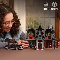 LEGO Mercredi La Maison de Morticia, Marchandise d'Halloween, Ensemble de Construction de Modèle, Activité pour Enfants 76786