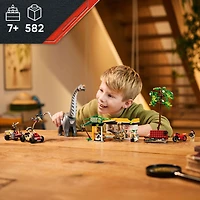 LEGO Jurassic World Mission de Suivi du Raptor et du Titanosaure, Jouet avec Station de Recharge 76973
