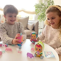 Cry Babies Magic Tears Icy World - Série Keep Me Warm | 8 Surprises, accessoires, poupée surprise - Super cadeau pour les enfants à partir de 3 ans