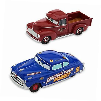 Disney/Pixar Les Bagnoles 3 - Coffret de 2 véhicules en métal moulé sous pression - Smokey Jeune et Hudson Hornet Piste de Terre.