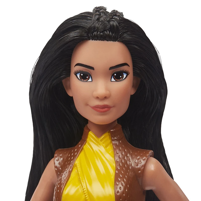 Disney's Raya and the Last Dragon Raya Fashion Doll with Clothes