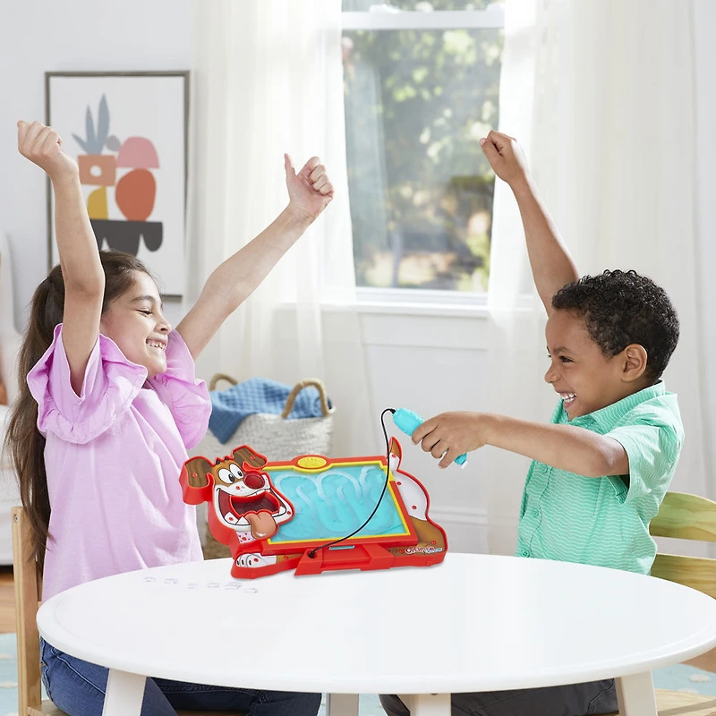 Opération Vétérinaire avec sons rigolos, on retire les objets ou c'est la sonnerie, pour enfants