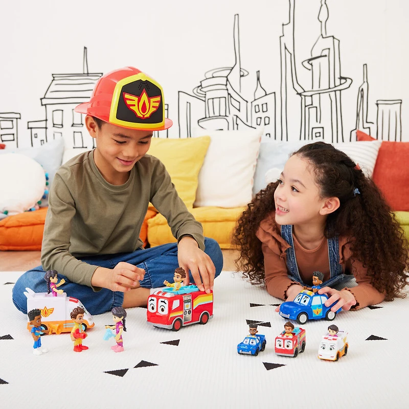 Disney Junior Firebuds, Jayden et Piston, figurine articulée et véhicule de police avec mouvement des yeux interactif