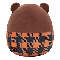 Squishmallows 7.5" - Omar l'ours brun avec sa veste à carreaux
