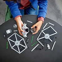 LEGO Star Wars TIE Fighter impérial 75300 (432 pièces)
