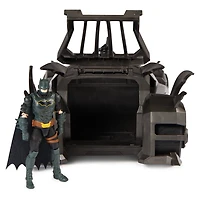 DC Comics, Coffret Crusader Batmobile avec figurine Batman exclusive de 10 cm, 3 figurines de super-méchants en papier