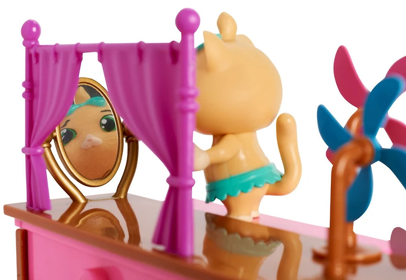 44 Cats Playset with 3'' Figure - Pilou
