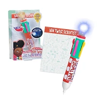 Crayon Lumineux de Révélation d'Ada Twist, Scientifique avec Encre Invisible, S'éclaire et Chante la Chanson "The Hypothesis Song"