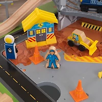 KidKraft Rocky Mountain Train Set and Table - R Exclusive