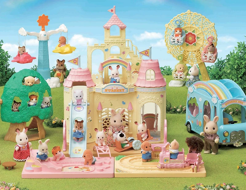Les amis de la garderie de Calico Critters, ensemble de 3 poupées figurines à collectionner vêtues pour la garderie
