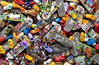 Hot Wheels Skate Tony Hawk Fingerboard & Skate Shoes - 1 per order, assortment may vary (Each sold separately, selected at Random)