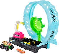 Hot Wheels Monster Trucks Glow-in-the Dark Epic Loop Challenge Playset - R Exclusive
