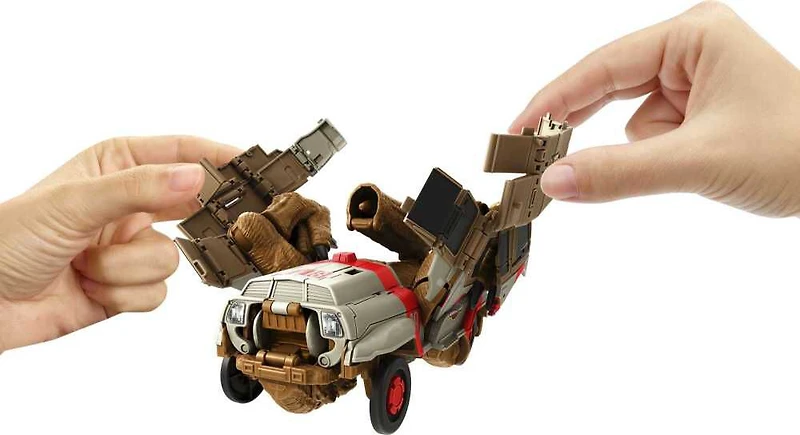 Jurassic World-Course-poursuite rugissante-Tyrannosaure et camion