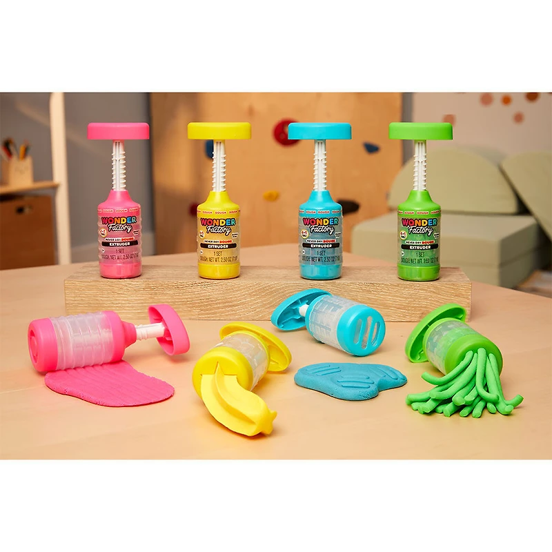 Wonder Factory Never Dry Dough Extruder