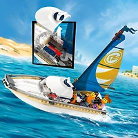 LEGO City Le bateau à voiles Ensemble de construction 60438