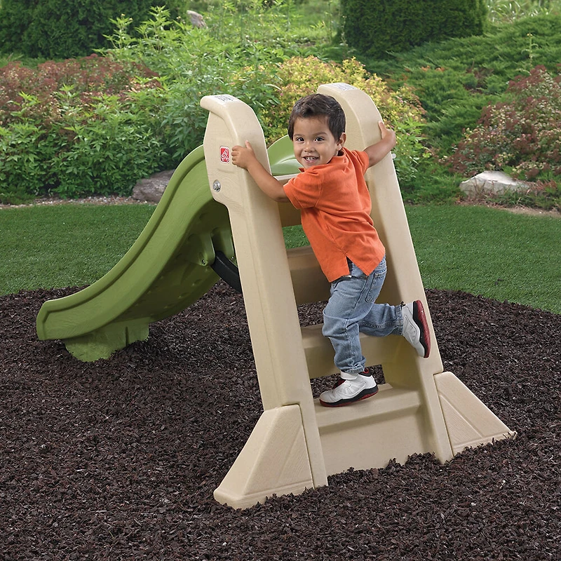 Grande glissoire pliante Naturally Playful de Step2 - Vert