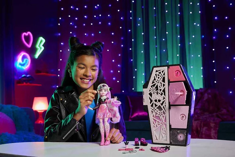 Monster High Doll, Draculaura, Skulltimate Secrets: Fearidescent Series