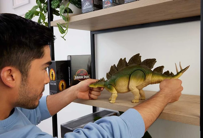 Jurassic World Hammond Collection Lost World Jurassic Park Stegosaurus Action Figure, Large Dinosaur