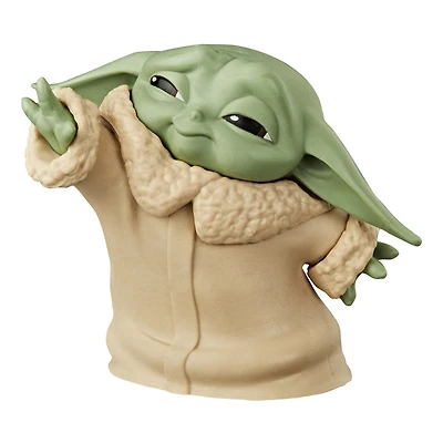 Star Wars The Bounty Collection The Child Collectible Toy 2.2-Inch The Mandalorian "Baby Yoda" Force Moment Pose Figure