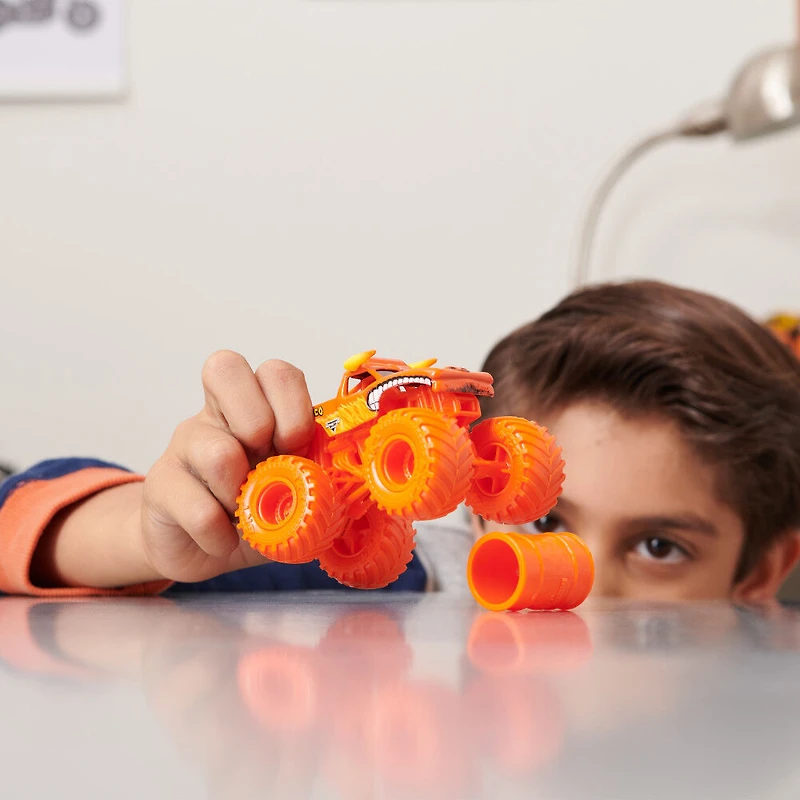 Monster Jam, Monster truck El Toro Loco officiel, véhicule en métal moulé, échelle 1:64