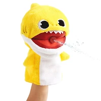 Marionnettes jet d'eau-bébé requin