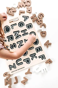 Puzzle alphabet avec base de tableau - Creative Beginning
