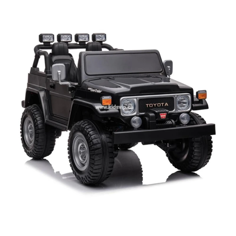 KIDSVIP Camion porteur sous licence Toyota Land Cruiser 2 places pour enfants 4X4 24V avec RC - Noir
