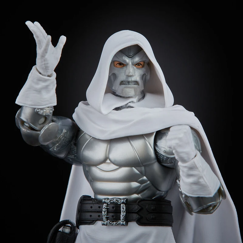 Marvel Legends Series, figurine de collection Dr. Doom de 15 cm avec 4 accessoires