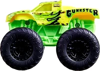 Hot Wheels Monster Trucks Roarin' Wreckers Gunkster Vehicle