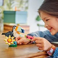 LEGO Creator Les Animaux Sauvages : le Toucan Tropical, Figurine, Se Transforme en Papillon ou en Poisson 31173