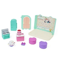 DreamWorks, Gabby's Dollhouse, Bakey with Cakey Kitchen avec figurine et 3 accessoires, 3 meubles et 2 boîtes surprises