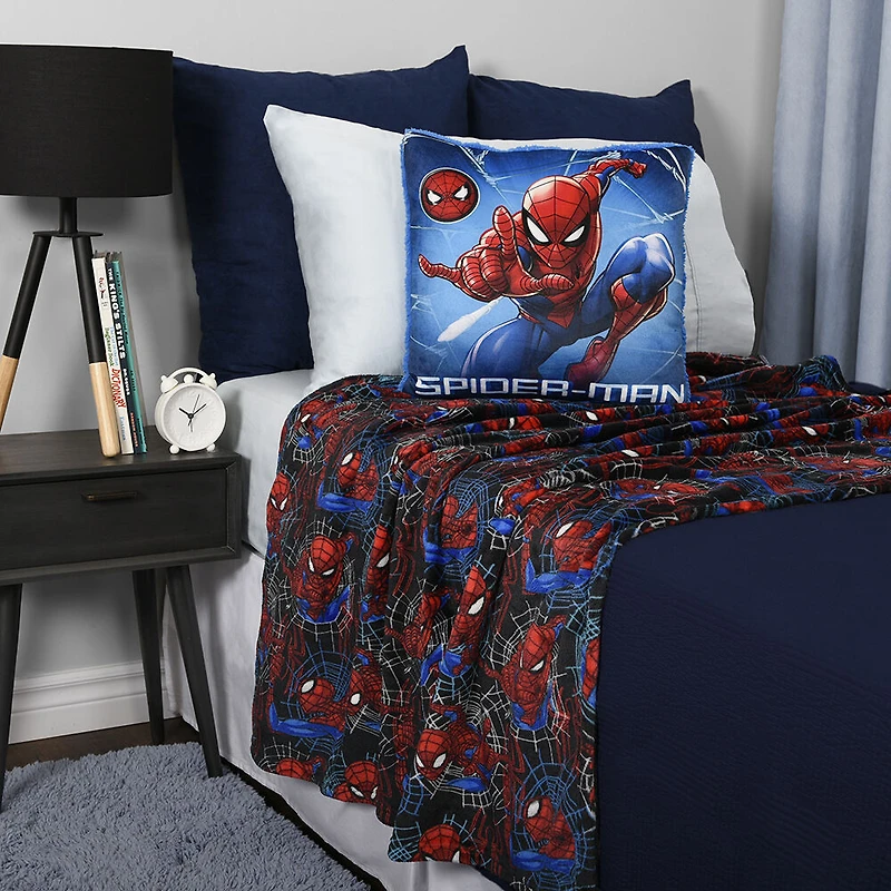Marvel Spiderman 2 Piece Throw and Cushion Set