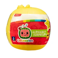 Figurine surprise CoComelon et trousse d'accessoires