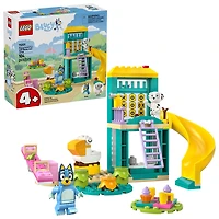 LEGO Bluey Le Terrain de Jeu de Bluey et Chloe , Jouet Préscolaire, Trousse Créative de Construction d'Animaux 11201