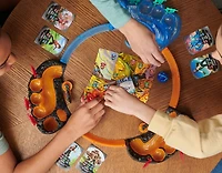 Bakugan Training Set avec Titanium Dragonoid, thème clan des dragons, figurine articulée personnalisable, cartes à échanger et coffret