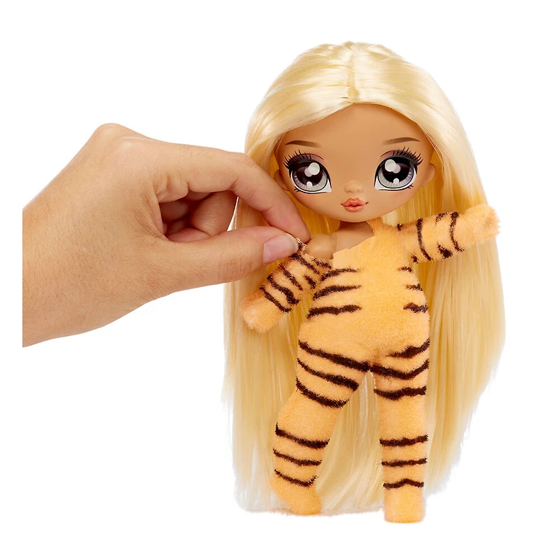 Na Na Na Fuzzy Surprise série 1 Tiger Linda - Poupée-mannequin articulée de 7 po (18 cm)