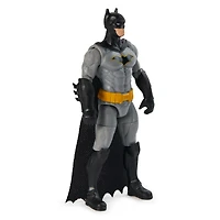 DC Comics, Figurine articulée Rebirth Batman avec 2 accessoires mystère, 10 cm