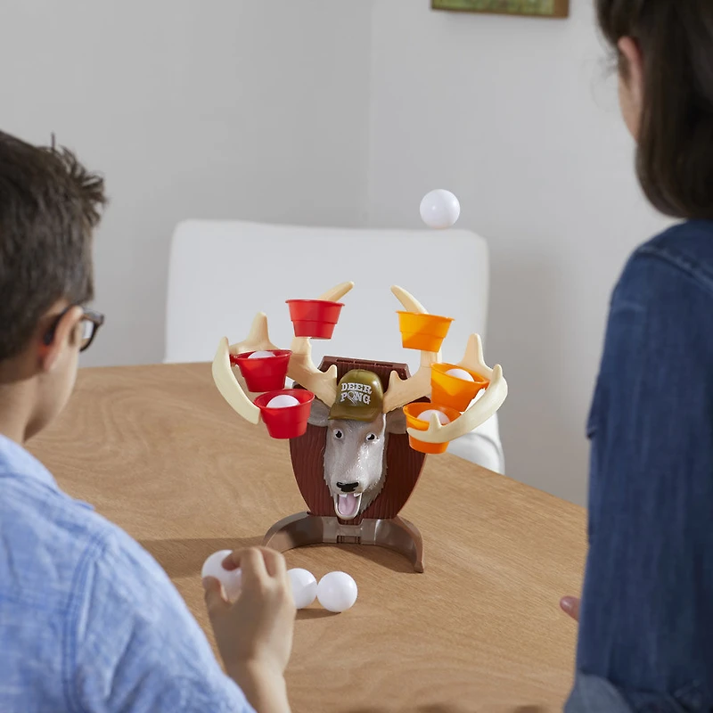 Deer Pong avec tête de chevreuil parlante et musique,   et