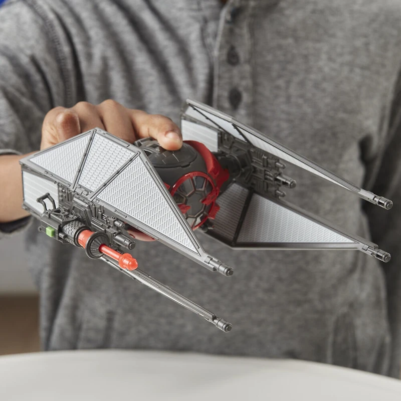 Star Wars Mission Fleet, TIE Whisper, figurine Kylo Ren de 6 cm et véhicule, pour enfants